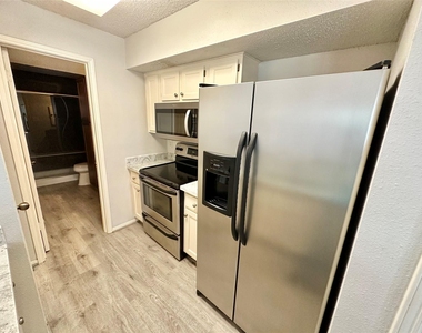 2300 Old Spanish Trail - Photo Thumbnail 13