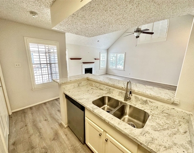 2300 Old Spanish Trail - Photo Thumbnail 15