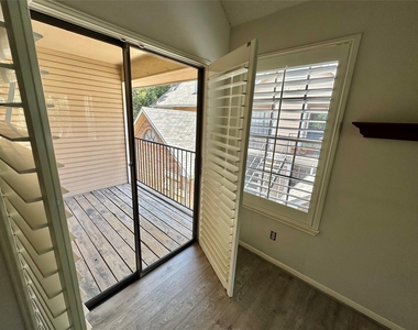 2300 Old Spanish Trail - Photo Thumbnail 10