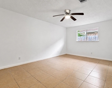 4418 Ponca Street - Photo Thumbnail 11