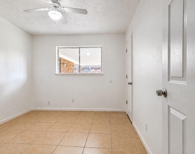 4418 Ponca Street - Photo Thumbnail 13