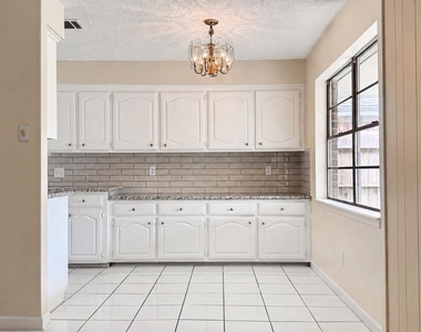 4418 Ponca Street - Photo Thumbnail 8