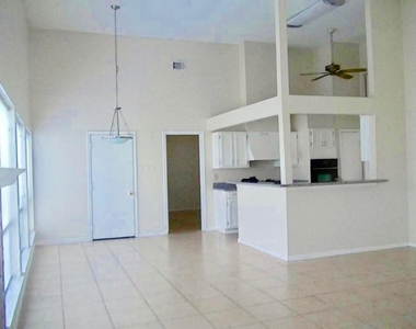 7419 Winkleman Road - Photo Thumbnail 4