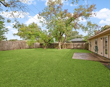 2723 N Brompton Drive - Photo Thumbnail 21