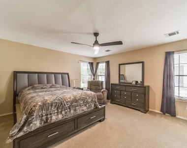 3818 Brook Garden Lane - Photo Thumbnail 29