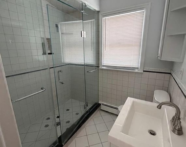 412 Park - Photo Thumbnail 8
