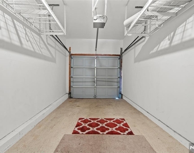260 Riverwalk - Photo Thumbnail 17