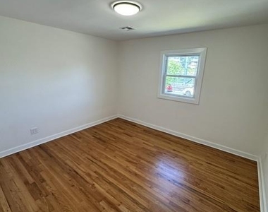 94 Irving - Photo Thumbnail 3