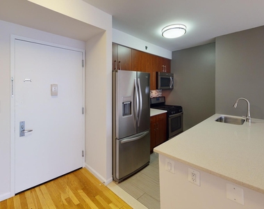 120 W. 21st - Photo Thumbnail 1