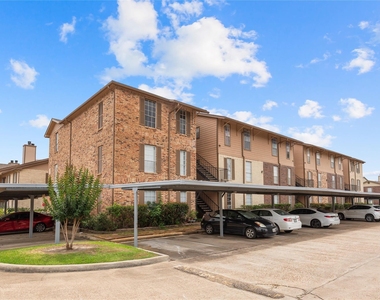 2121 Hepburn Street - Photo Thumbnail 20
