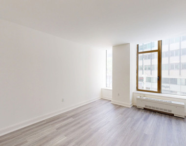 10 Hanover Square - Photo Thumbnail 2