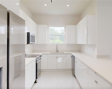 6048 Stratton Road - Photo Thumbnail 11