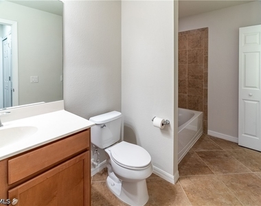 9815 Giaveno Court - Photo Thumbnail 21