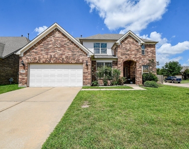 4302 Trinity Creek Court - Photo Thumbnail 3