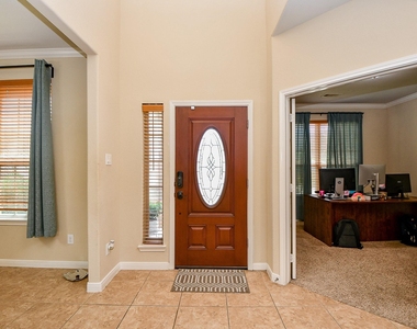4302 Trinity Creek Court - Photo Thumbnail 5