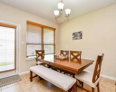 4302 Trinity Creek Court - Photo Thumbnail 8