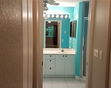 670 Luisa Lane - Photo Thumbnail 7