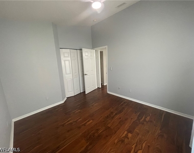 5708 Greenwood Circle - Photo Thumbnail 16