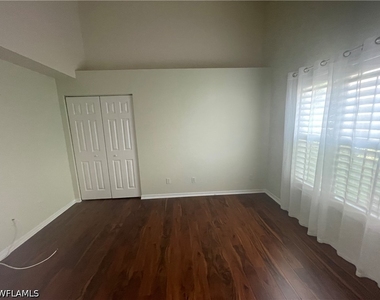 5708 Greenwood Circle - Photo Thumbnail 20