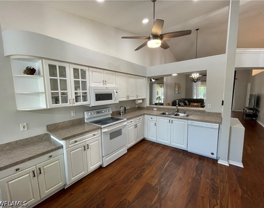 5708 Greenwood Circle - Photo Thumbnail 3