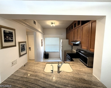 1018 Woodshire Lane - Photo Thumbnail 5