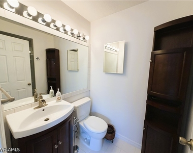 1018 Woodshire Lane - Photo Thumbnail 15