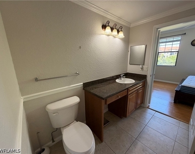 12970 Positano Circle - Photo Thumbnail 16