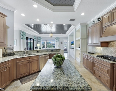 9856 Corso Bello Drive - Photo Thumbnail 9