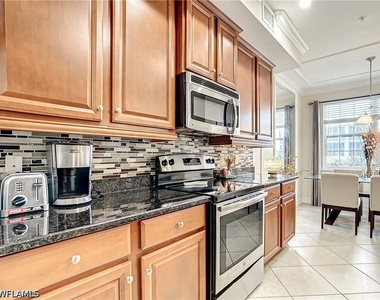 28086 Sosta Lane - Photo Thumbnail 17