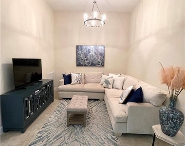 9426 Benvenuto Court - Photo Thumbnail 10