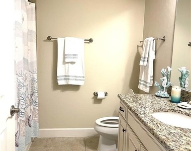 9426 Benvenuto Court - Photo Thumbnail 19