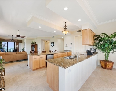 10620 Gulf Shore Drive - Photo Thumbnail 3