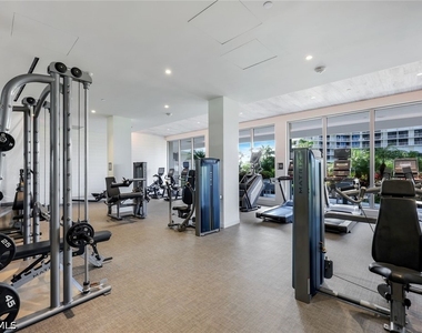 260 Seaview Court - Photo Thumbnail 24