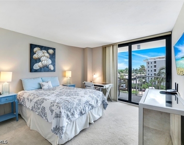 260 Seaview Court - Photo Thumbnail 13