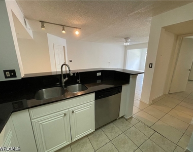 8265 Ibis Club Drive - Photo Thumbnail 4