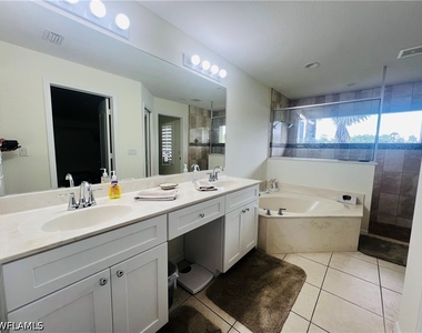 1031 Tivoli Lane - Photo Thumbnail 8