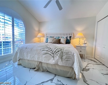1031 Tivoli Lane - Photo Thumbnail 11