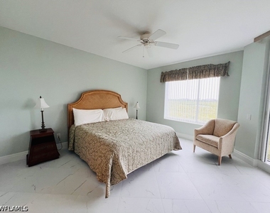 425 Cove Tower Drive - Photo Thumbnail 18