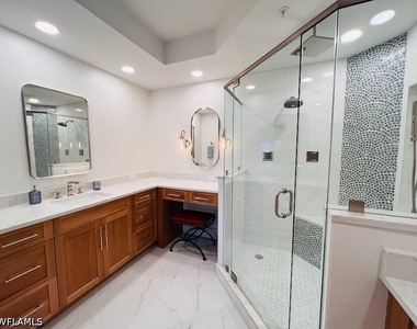 425 Cove Tower Drive - Photo Thumbnail 23