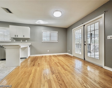 27655 Tennessee Street - Photo Thumbnail 14