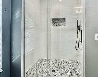 27655 Tennessee Street - Photo Thumbnail 27