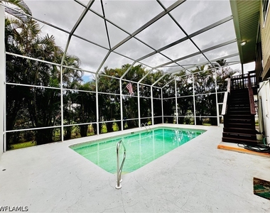 27655 Tennessee Street - Photo Thumbnail 17