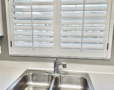 27655 Tennessee Street - Photo Thumbnail 13