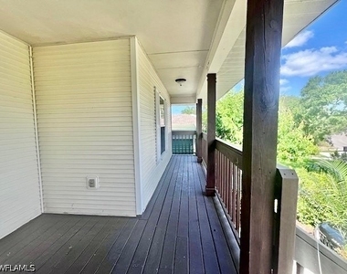 27655 Tennessee Street - Photo Thumbnail 7