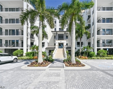 1111 Central Avenue - Photo Thumbnail 3