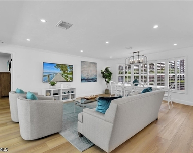 740 Park Shore Drive - Photo Thumbnail 5