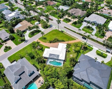 740 Park Shore Drive - Photo Thumbnail 1
