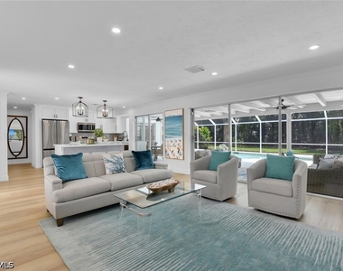 740 Park Shore Drive - Photo Thumbnail 3