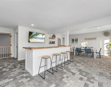 2736 Gulfview Drive - Photo Thumbnail 20