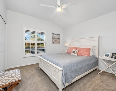 2736 Gulfview Drive - Photo Thumbnail 15